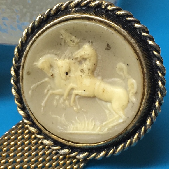 🖤Vtg RARE Cameo cufflinks - Picture 3 of 14